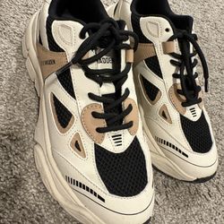 Steve Madden Sneakers