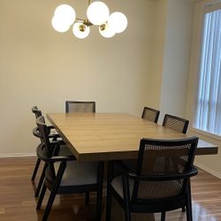 Beautiful Dining Table With Chairs 