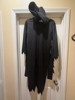 Ghost Face Bleeding Costume Boys' Size M (8)