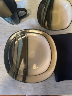 Gibson Elite Althea Dish Set