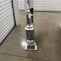Shark Vacuum 
