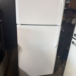 FRIGIDAIRE For Sale