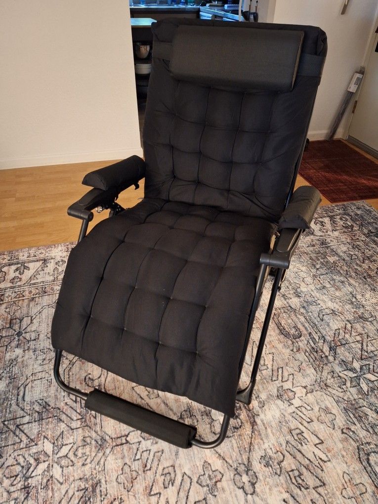 Oversized Zero Gravity Chair