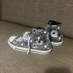 Converse All Star  Size 8 Pick Up Only