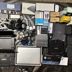 Electronics💻📲 IN WORKING CONDITION! Apple TV, Keyboard, Mouse, MacBook, WiFi Router-MORE