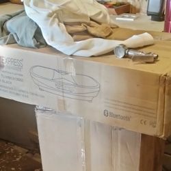 Brand New In The Box Bluetooth Work Out Step's