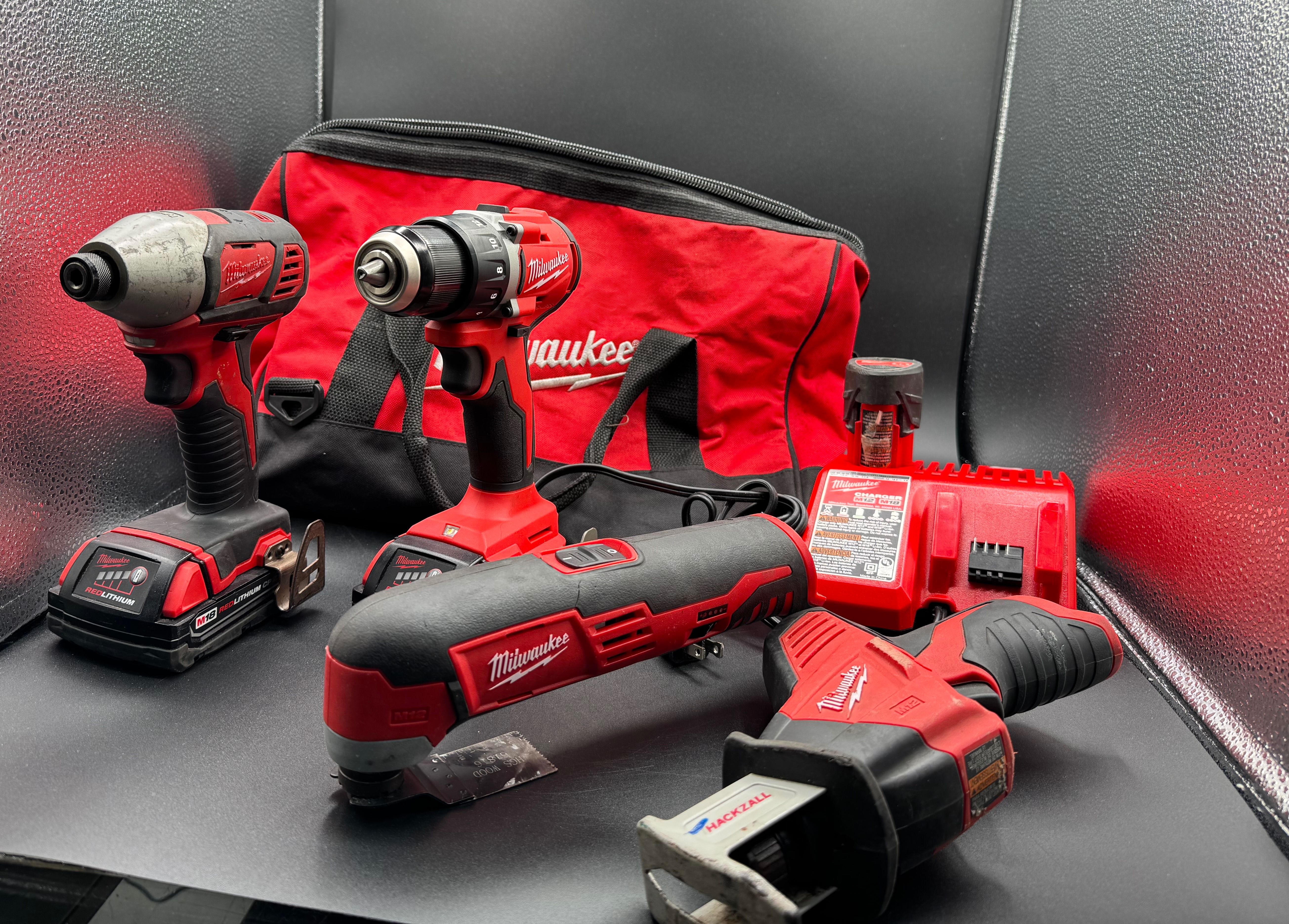 Milwaukee M18/M12 4-Tool Combo Kit 3 BATT, BAG.