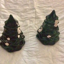 Vintage Set Of 2 Small Ceramic Snow Tipped Trees (4 1/2” Tall)