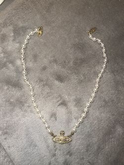 Vivienne Westwood pearl Gold Choker