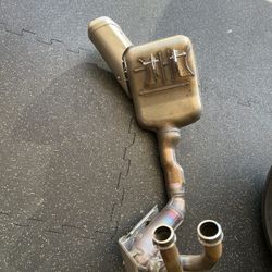 21-24 YAMAHA MT-07 OEM FULL EXHAUST 