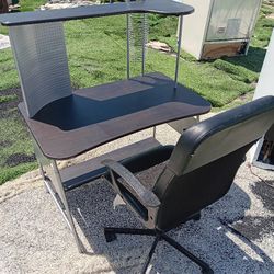 Computer Desk And Chair 