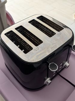 Black Stainless Steel 4-Slice Toaster