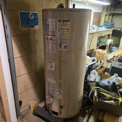Working water heater 40 gallons