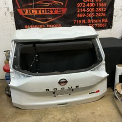 NISSAN ROGUE 2021-2023 TAILGATE SHELL OEM