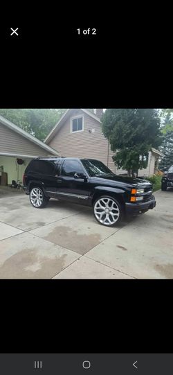 26" Gmc  Snowflakes ❄️
