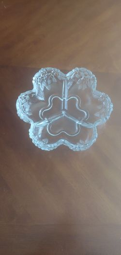 Mikasa Crystal Dish 3 Part Divided Relish