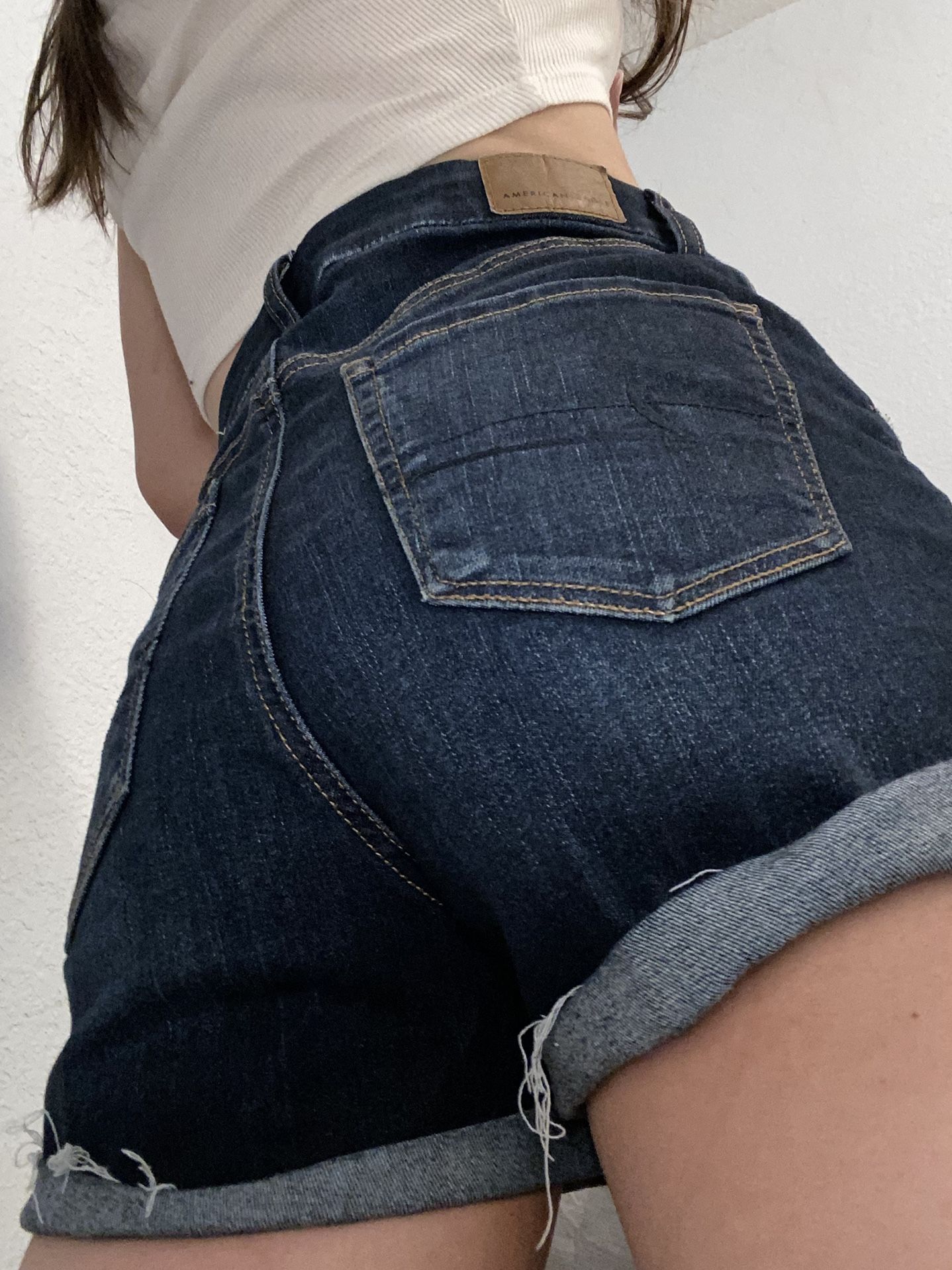 American Eagle Curvy High Rise Jean Short Size 2