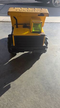 Vintage Tonka Dump Truck