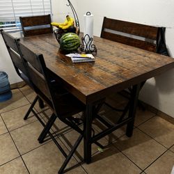 Wooden Dining Table & Chair Set – $300 (OBO)