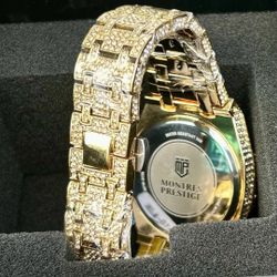 New  Iced Out Men's Gold Invicta Mpw O135