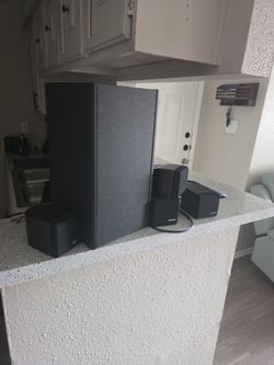 Bose Sub Speaker Set