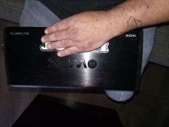 WDX 800.4G2 4CHANNEL AMP BASS BOOST ,  DONT HAVE A CAR DONT NEED IT