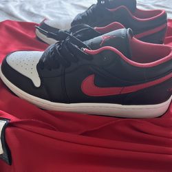 Jordan 1 Low White Toe