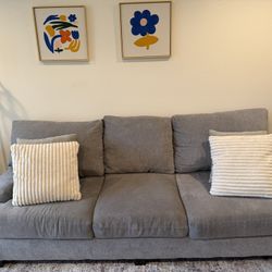 Living Spaces Harper Sofa – Gray