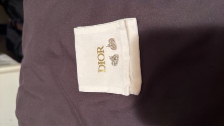 Dior authentic studs