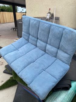 3 fold sofa bed/futon