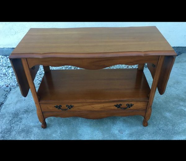 Vintage Maple Drop Leaf Side Coffee Table Sideboard Buffet Vintage Maple Drop Leaf Side Coffee Table Sideboard Buffet Furniture In San Francisco Ca Offerup