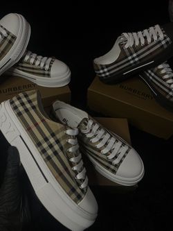 Burberry Shoes