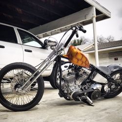 Harley Davidson Chopper bar hopper