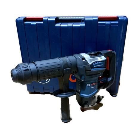 BOSCH DH507-RT 12LB 10-Amp Variable Speed SDS-Max Demolition Hammer