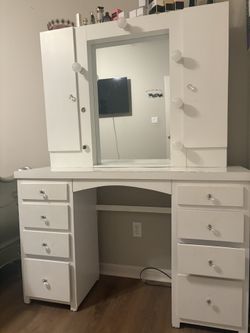 Vanity White