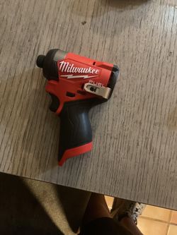 Milwaukee FUEL Cordless Impact Driver Tool Only