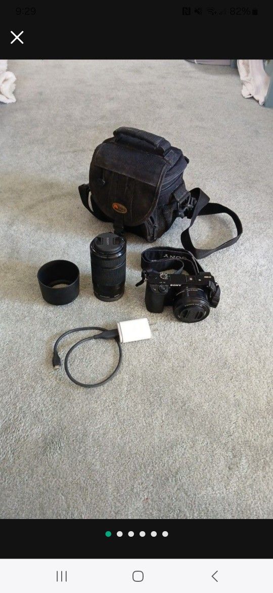 Sony A6000 + 16-50 Lens + 55-210 Lens + Bag