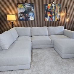 LIKE NEW- Light Gray Modern Drayden Fabric Sectional with Ottoman