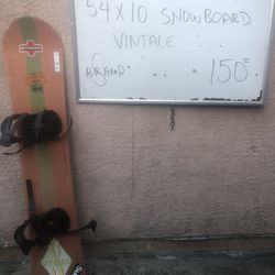 Snow Boarding 