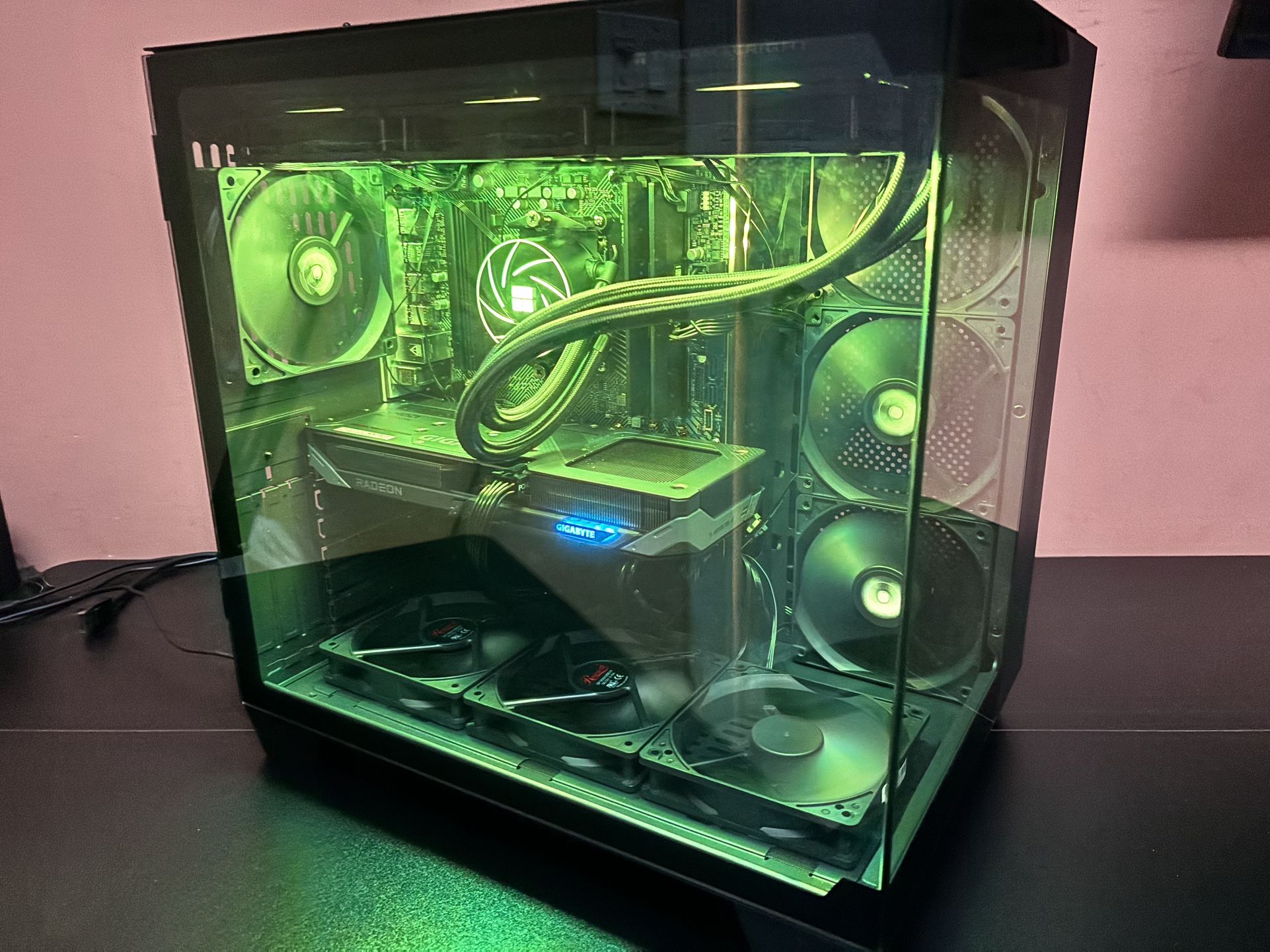 9060xt 16gb Gaming PC