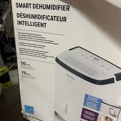 Honeywell Smart Dehumidifier 