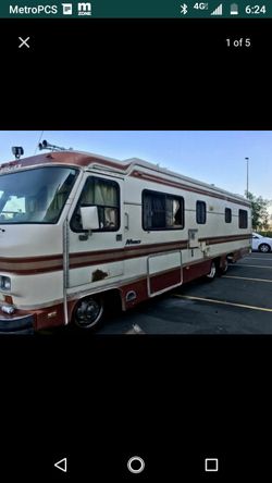 36ft Chevy smogged n registered