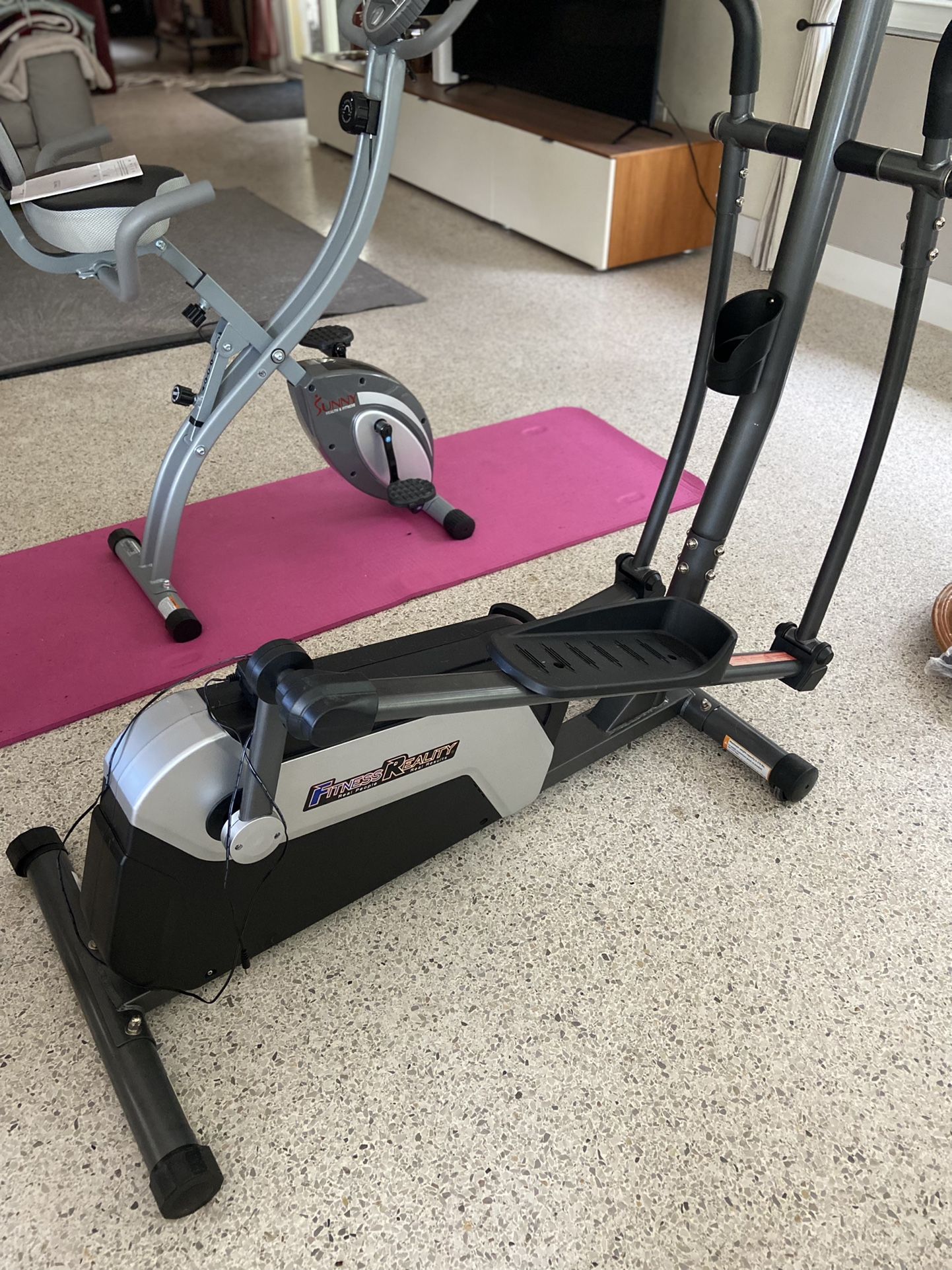 Fitness Realty E5500XL Magnetic Elliptical Trainer With Comfortable 18” Syride