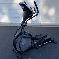 Free elliptical - Sole E25