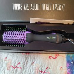 Blowout Brush Hair Dryer