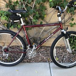 Trek 930 Single track Mountain Bike