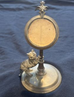 Pocket watch Stand 