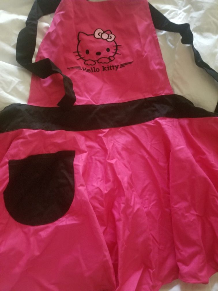 Hello kitty apron