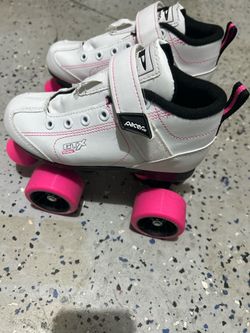 Pacer GTX 500 roller skates