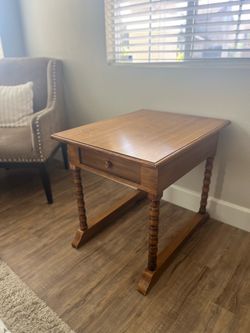 Side Table/Night Stand